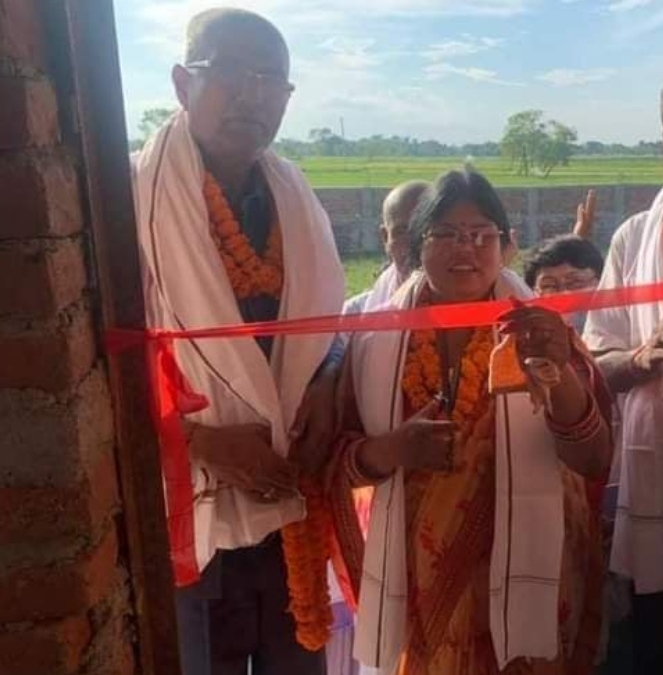 मौलापुर नगरपालिकामा एक विद्यालय भवनकाे उद्घाटन । मौलापुर नगरपालिकामा एक विद्यालय भवनकाे उद्घाटन ।